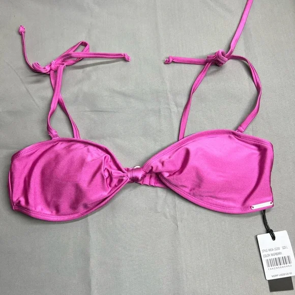 Kendall & Kylie Swim Top - Picture 2 of 5